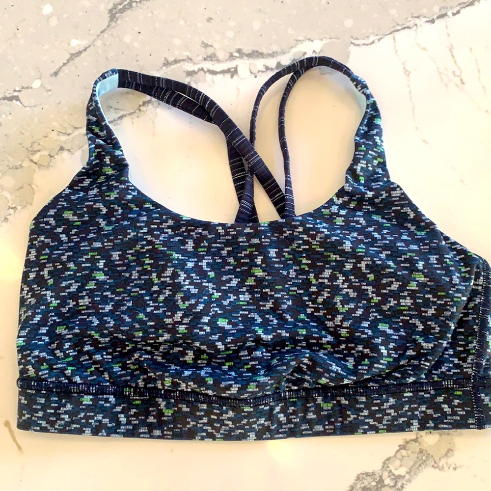 Lululemon sports bra - size 8